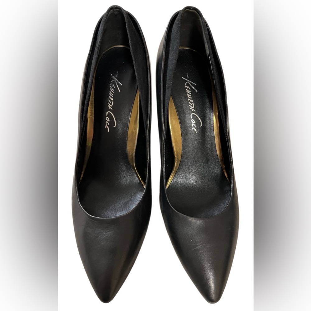 KENNETH COLE Women's Black Wedge Pump Heels Rare Vintage Size 8
